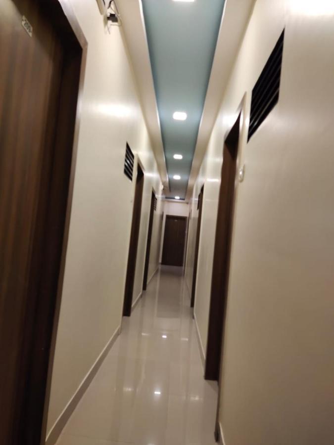 מומביי Hotel Golden Galaxy מראה חיצוני תמונה